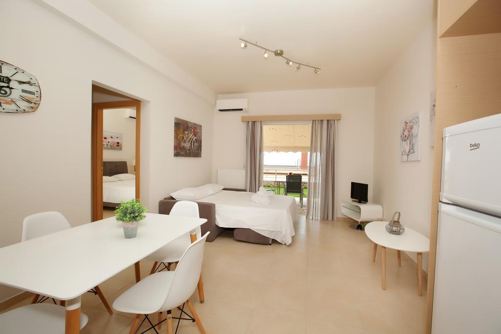 Petra Thea Apartment Calamata Exterior foto